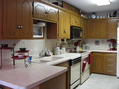 5th image of 1228 14th St N #18