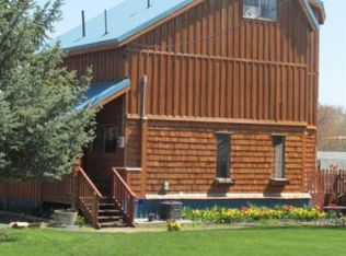 134 W College St, Athena, OR 97813