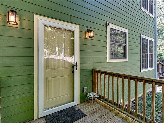 5th image of 767 Shipley Farm Ln