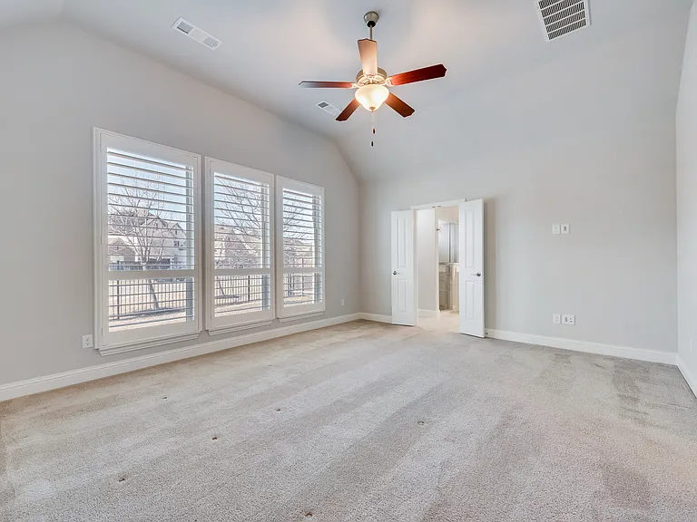 4420 Avenida Ln — Photo 13