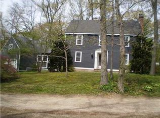 22 Roys Rd, South Kingstown, RI 02879