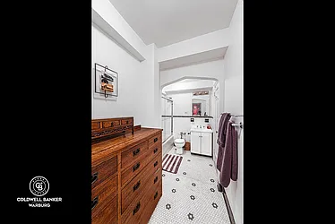 Sold by Coldwell Banker Warburg