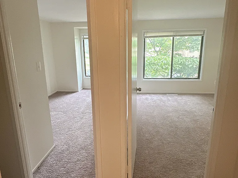 9325 Chadburn Pl — Photo 17