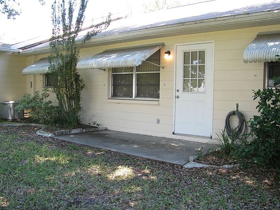 4th image of 9880 SW 89th Ter Unit C