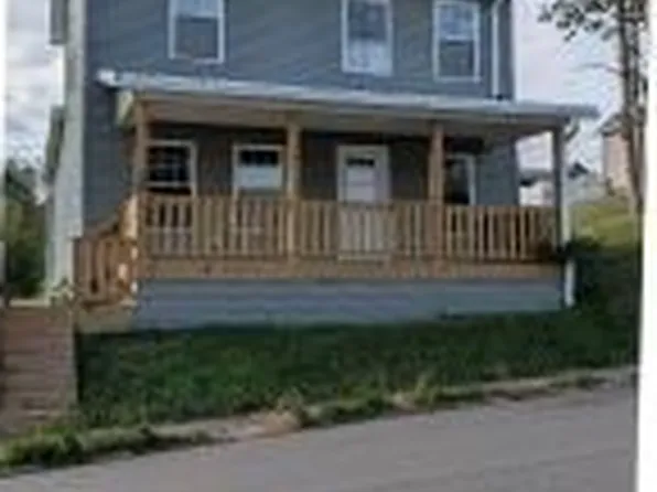 551 W Brown St, New Lexington, OH 43764