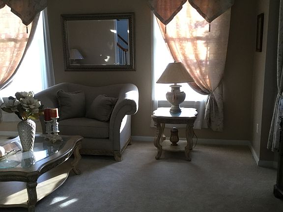 2nd image of 470 Brentwood Ave