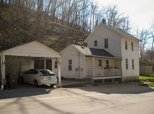 310 Ash St, Mc Gregor, IA 52157