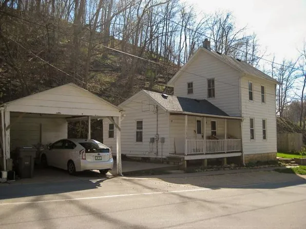 310 Ash St, Mc Gregor, IA 52157