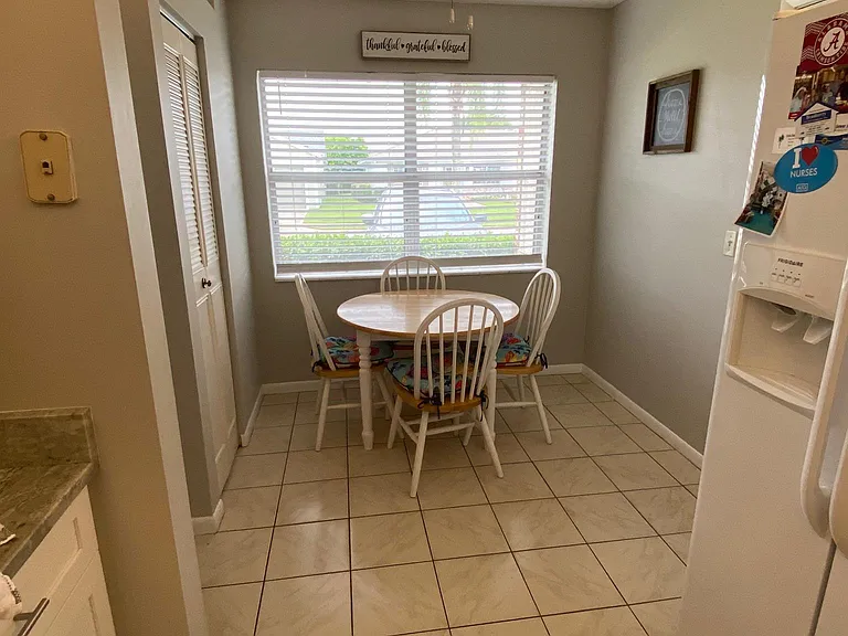 160 Stillwater Cir — Photo 19