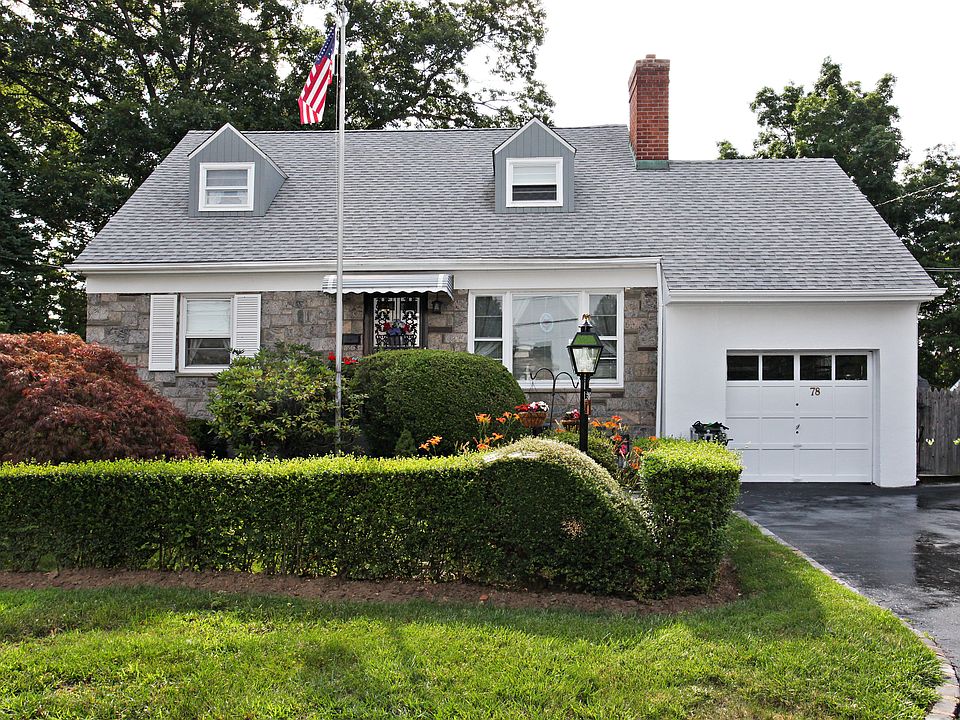 1st image of 78 Ewart St