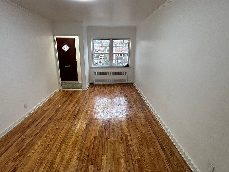 1st image of 976 E 56th St Floor 2