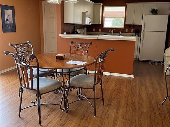 4th image of 3525 Cambria Cir
