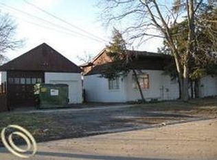 28401 Warren Rd, Garden City, MI 48135