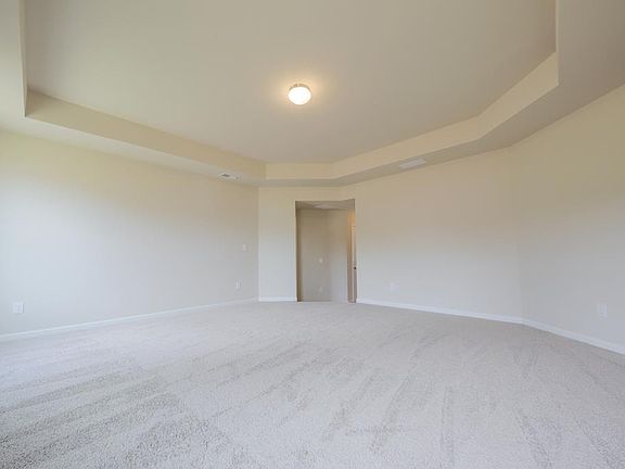 5th image of 1504 Oglethorpe Drive