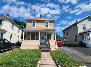 59 Lamson St, West Haven, CT 06516