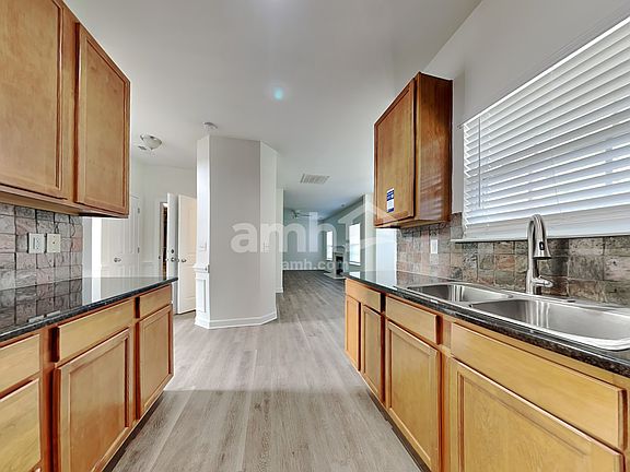 3rd image of 456 Clearwater Dr NW