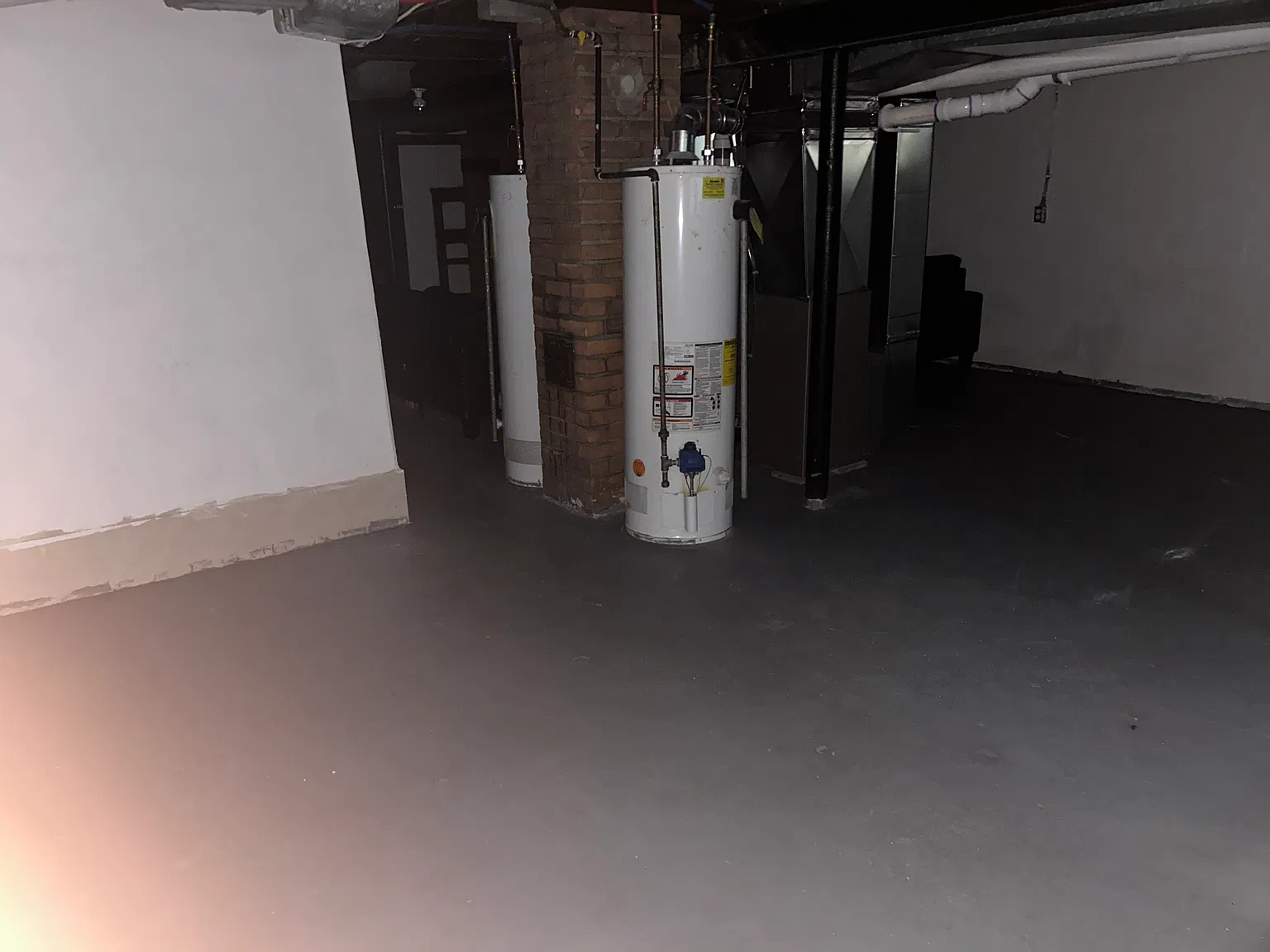 2 bed, $1,300 — Photo 2