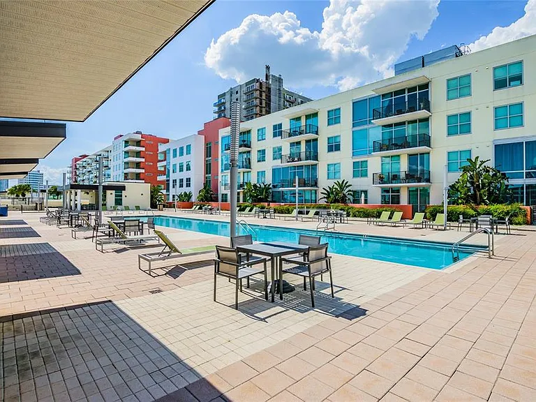1120 E Kennedy Blvd #612 — Photo 28