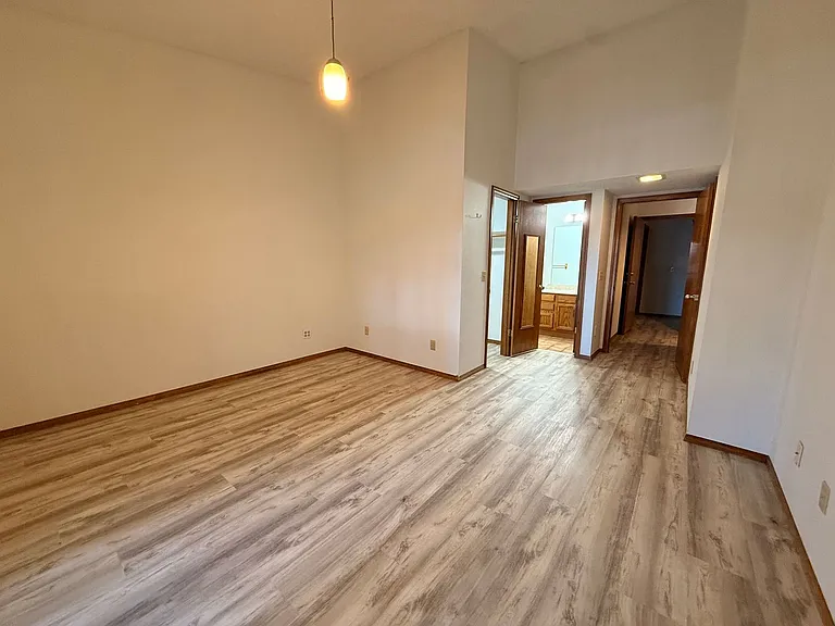 2333 N Plateau Dr — Photo 13