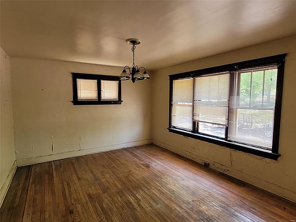 5th image of 4050 Minnesota Ave
