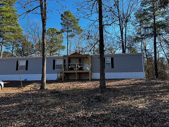 3rd image of 592 San Saba Ln