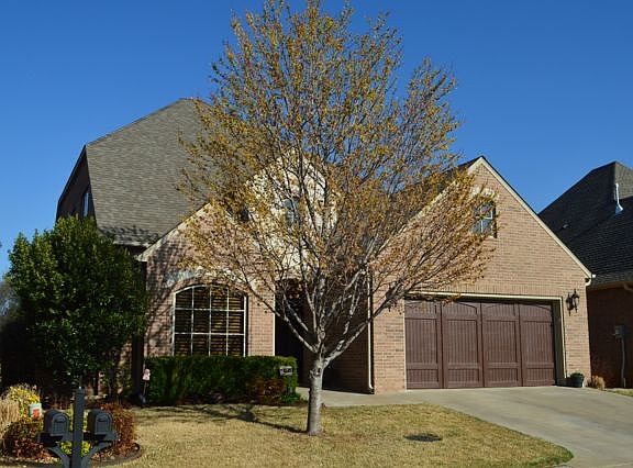 2nd image of 3209 W Charleston Ct
