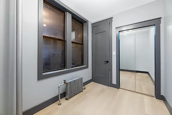 Rented by Living New York | media 105