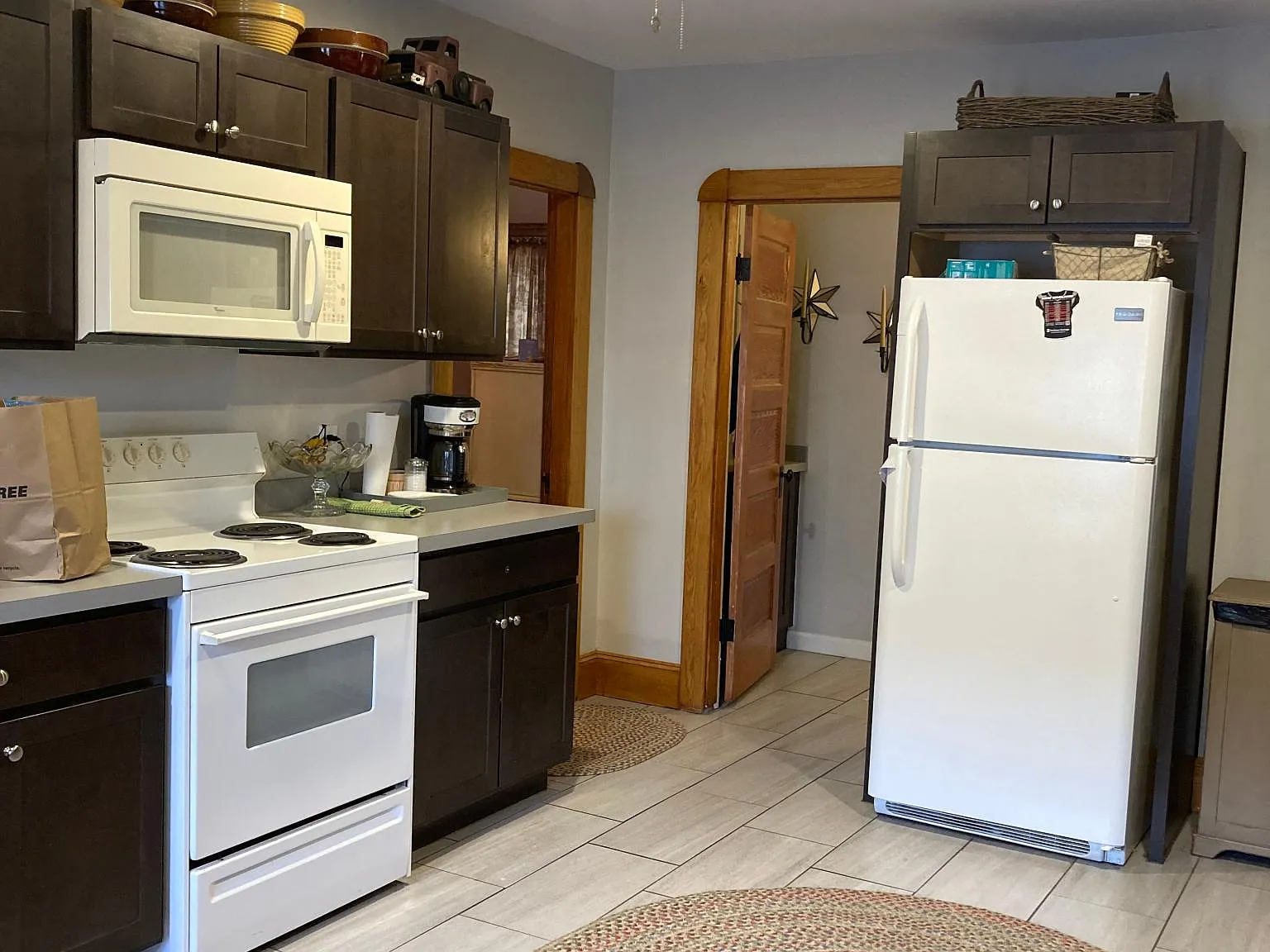 33 Washington St — Photo 2