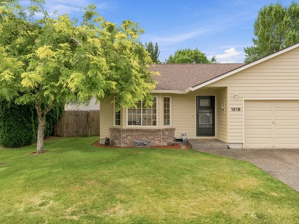 1516 SW Harbor Dr, McMinnville, OR 97128