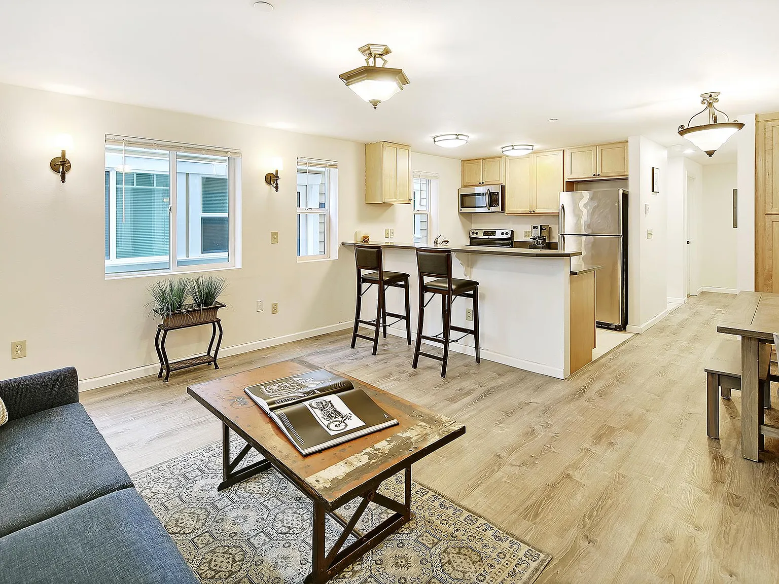5428 Delridge Way SW — Photo 3