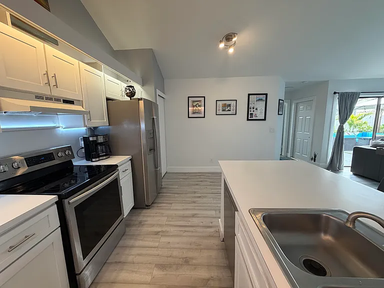 8847 Thumbwood Cir #A — Photo 17