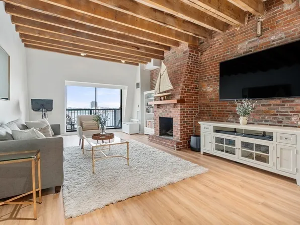 28 Atlantic Ave #535, Boston, MA 02110