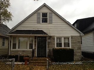 1st image of 16126 Woodbridge Ave