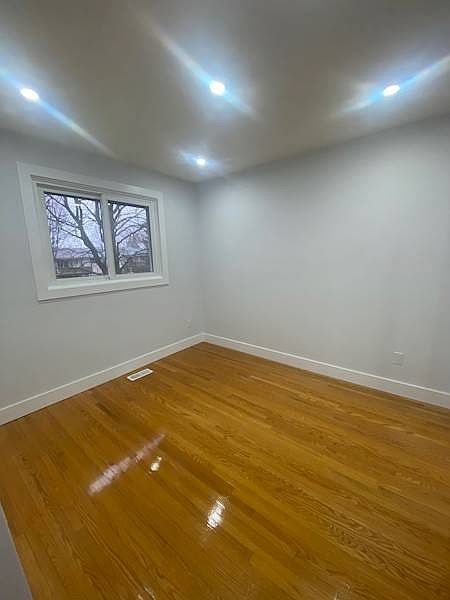 Kitchener Apartment for rent - 3 Bedrooms — photo 9