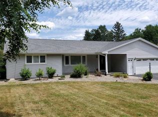 101 Britain Rd, Fayetteville, NY 13066