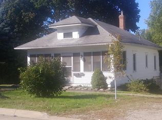 602 N Main St, Fairfield, IA 52556