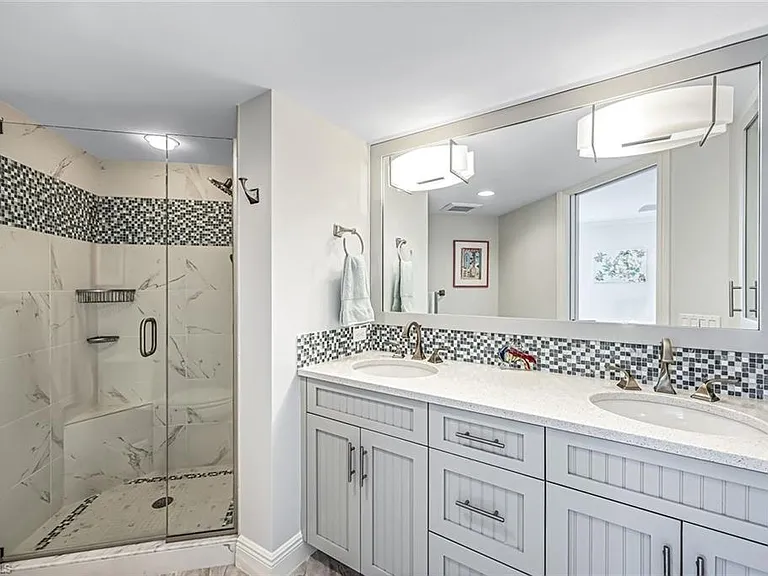 4041 Gulf Shore Blvd N #1108 — Photo 19