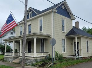 24 W Main St, Mount Sterling, OH 43143
