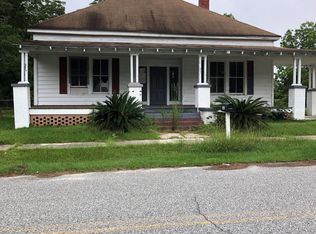 301 Kenworth St, Vidalia, GA 30474