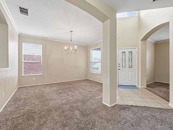 4th image of 12621 Waynespur Ln