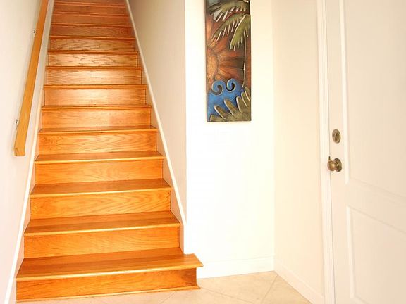 3rd image of 1065 Pinellas Bayway S