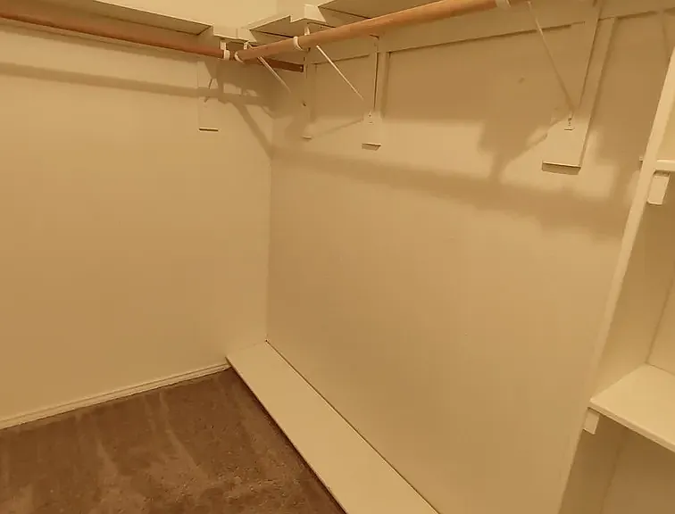 1121 N Locust St #10 — Photo 13