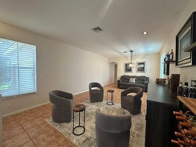 5201 Sancerre Cir — Photo 13