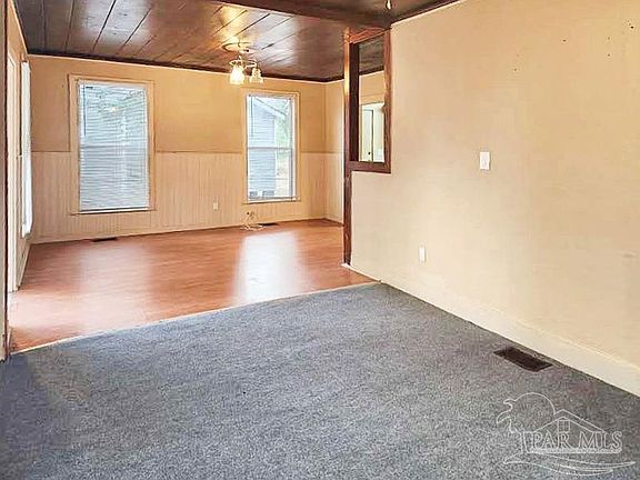 3rd image of 3007 W Brainerd St