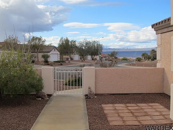 3rd image of 2385 Stetson Cir
