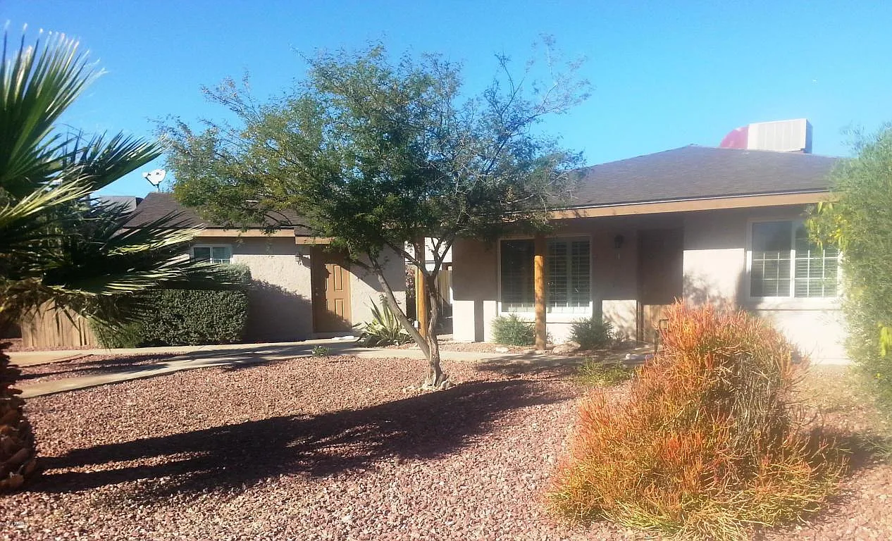 1 bed, 800 sqft, $1,200 — Photo 4