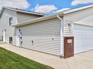 982 42nd Ave W, West Fargo, ND 58078