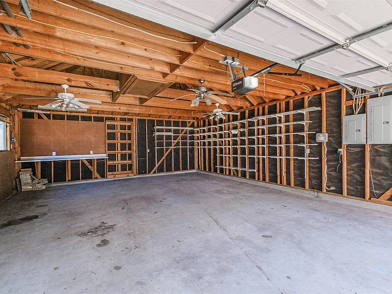 12411 Santiago Cove Ln — Photo 49