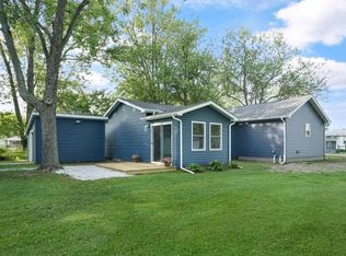 108 Arney Dr, Walkerton, IN 46574