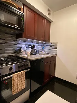 Rented by Yorgan Group, LLC | media 32